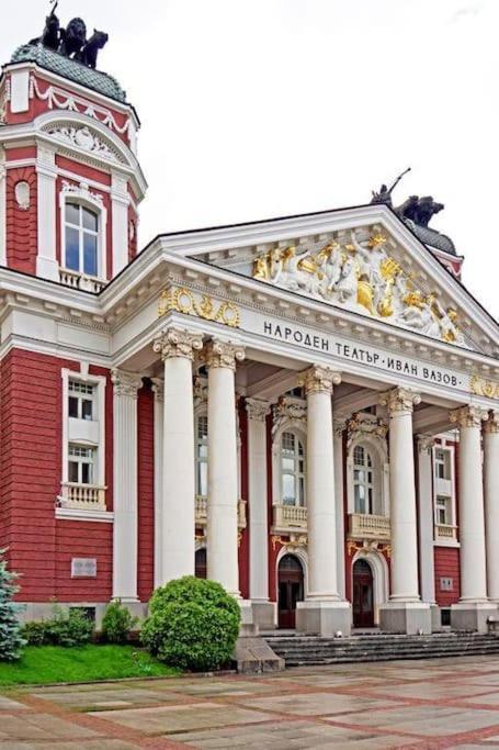 Top Center Studio 1 Sofia Exterior photo